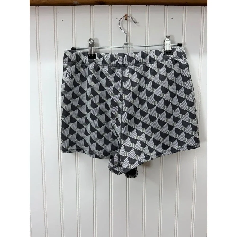 Free People Movement Abstract Print Short With Zipper Size Medium